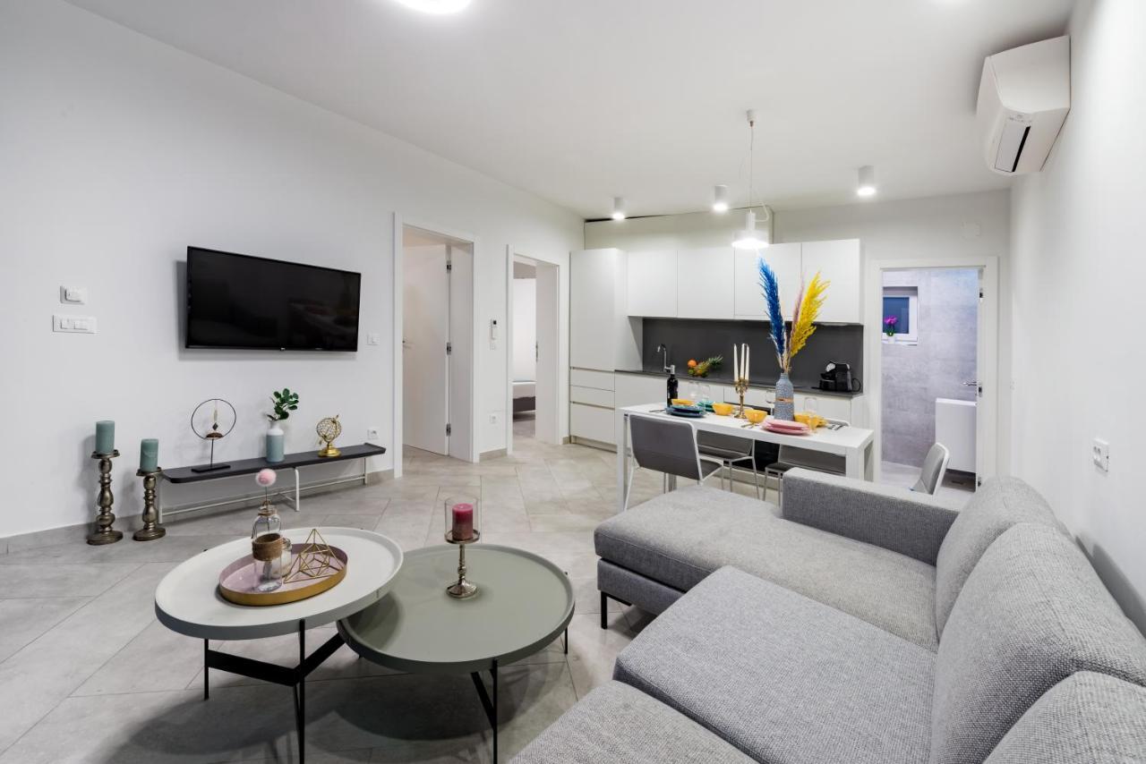 מליני Apartments Villa Poco Loco חדר תמונה